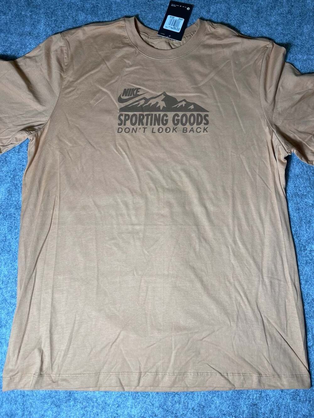 Nike Neutrals Flax Tee - The Nike Tee - Large